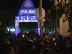 Realizan callejoneada de Día de Muertos