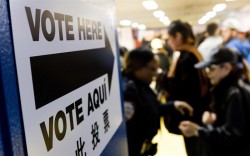 Estadounidenses acuden a votar en las elecciones legislativas