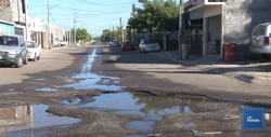 En Cajeme, Vecinos sufren por fugas de agua y drenaje