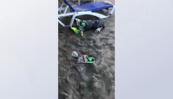 Estudiantes contaminan playas con basura