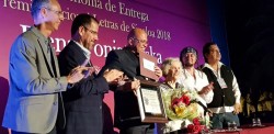 Entrega premio letras de Sinaloa a Elena Poniatowska