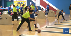 Personas con discapacidad intelectual participan en Torneo Amistoso de Boliche