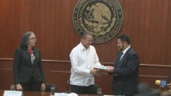 Entrega personalmente Quirino Ordaz Coppel el segundo informe de gobierno