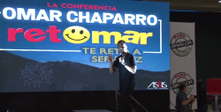 Omar Chaparro encabeza conferencia a jóvenes