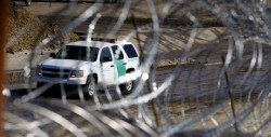Tres muertos y ocho heridos tras persecución en la frontera de California