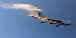 Video  del momento exacto del impacto de la  avioneta en Rincón Real