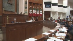 No interpondrán denuncias penales por la toma de tribuna