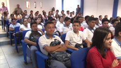 Becas "Benito Juárez" para alumnos de educación media