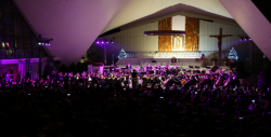 La Novena Sinfonía, de Beethoven, vibro en el templo de La Lomita