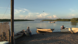 Crisis histórica para pescadores ribereños