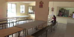 Alcalde entrega apoyo en obras a primaria “Ramón López Velarde”