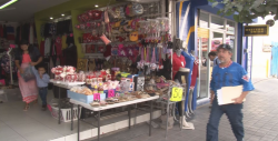Pagan aguilandos comerciantes