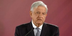 López Obrador revisará despidos en el servicio tributario mexicano