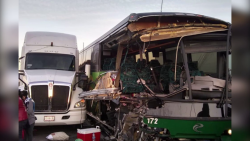 Accidente carretero deja un saldo de un muerto y 16 lesionados