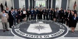 Ginal Haspel deja en manos de mujeres direcciones clave de la CIA