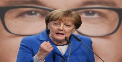 Merkel espera el menor daño posible por rechazo británico al pacto del brexit
