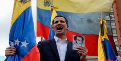 Guaidó aparecerá por primera vez en público tras autoproclamarse presidente