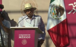 AMLO refrenda apoyo a maestros y al sector salud en Sinaloa