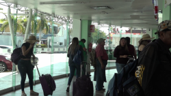 Registra aumento de pasajeros central camionera por puente largo