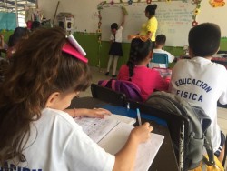 Maestros de tiempo completo, recortan horario de clases