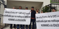 Piden apoyo a la CEDH alumnos de la UAIS