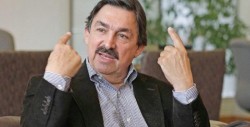 Polémico senador oficialista crea un nuevo sindicato en México