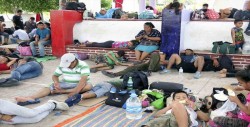 Autoridades reubican a 120 migrantes en ciudades del norte de México