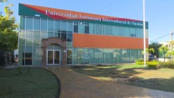 Cansados alumnos de la UAIS de opacidad de parte de las autoridades