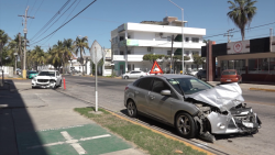 Fuerte choque en colonia Palos Prietos