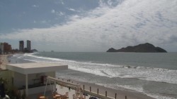 ¿Ha notado que se ha retirado el mar en las playas de Mazatlán?