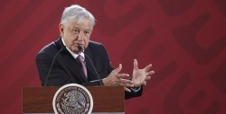 Sube aprobación de López Obrador a casi tres meses de mandato