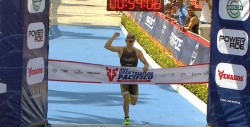 Rodrigo González gana el Triatlón Pacífico Mazatlán 2019