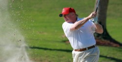 Trump juega golf con Lexi Thompson y participa en actos de recaudación de fondos