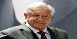 Los mexicanos califican con un 7,72 a López Obrador en sus 100 primeros días