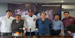 Regresa Benjamin Gil para dirigir a Tomateros de Culiacán