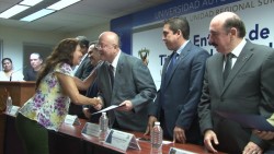 Reciben titularidades 77 enfermeras y enfermeros en Mazatlán