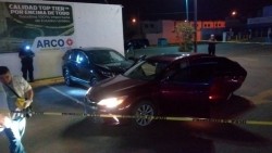 Intento de robo de camioneta provoca fuerte movilización policiaca en plaza comercial