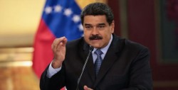 Maduro pide a Dios "meta su mano" y mejore relación entre Venezuela y EE.UU.