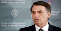 Bolsonaro defiende unión en encuentro con jefes de Parlamento y Corte Suprema