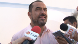 Existen asuntos más importantes que “Chismes de lavadero”: Flores Segura