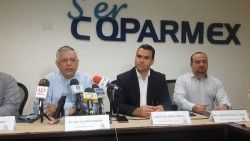 Se reúne fiscal con miembros de COPAEMEX