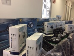 Se entrega equipo médico y de oficina a centros de salud