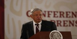 López Obrador celebra una inflación a la baja y un peso mexicano "fortachón"