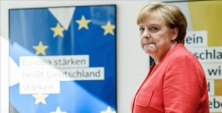Merkel desea "éxito" a los contactos por el "brexit" entre May y Corbyn
