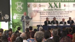 Llaman a hacer frente por una adolescencia sana