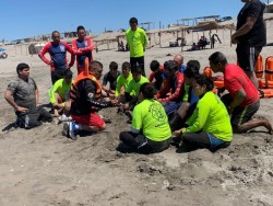 Capacitan a Bomberos en rescate acuático