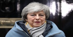 May, abierta a una prórroga flexible del "brexit" hasta que haya pacto salida