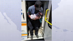 Bomberos veteranos atienden parto en Villa Unión