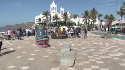 Causan asombro 'Tennis gigantes' en el Malecón