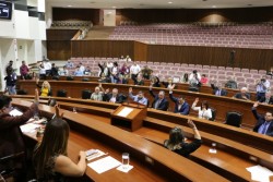 Congreso aprueba comparecencias de aspirantes a magistrados y comisionado de atención a víctimas